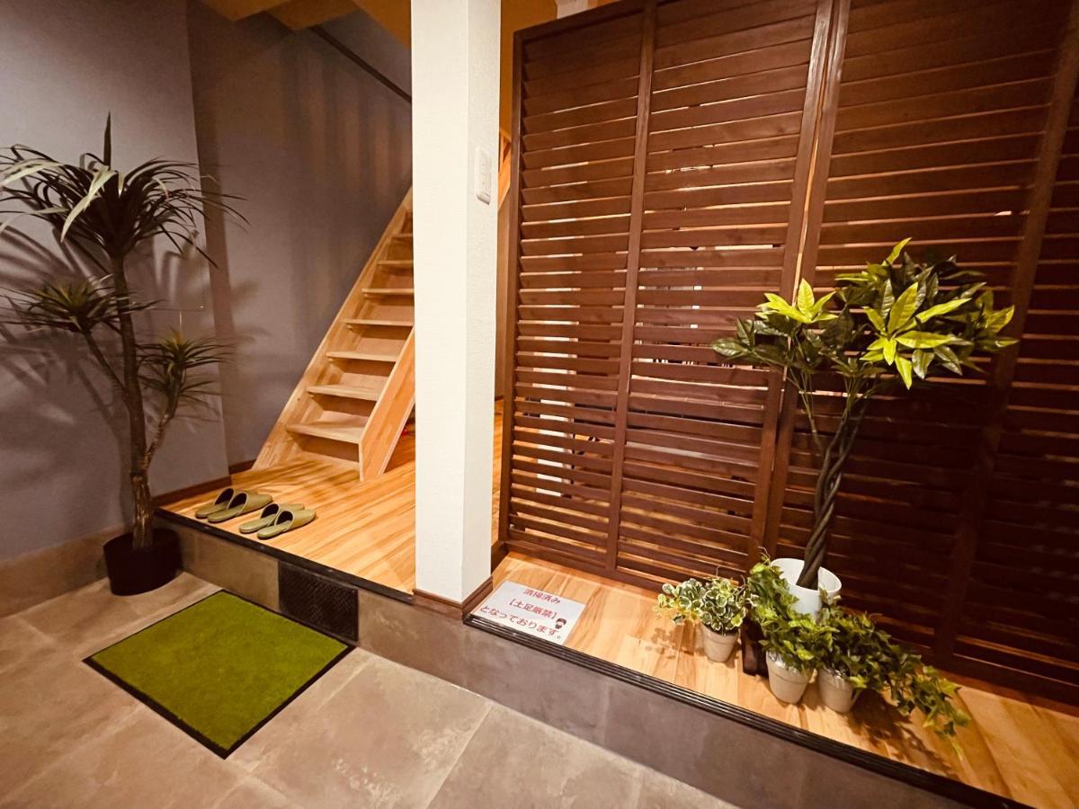 Namba Shinsaibashi 10 Mins Reiko Guest House Osaka Bagian luar foto